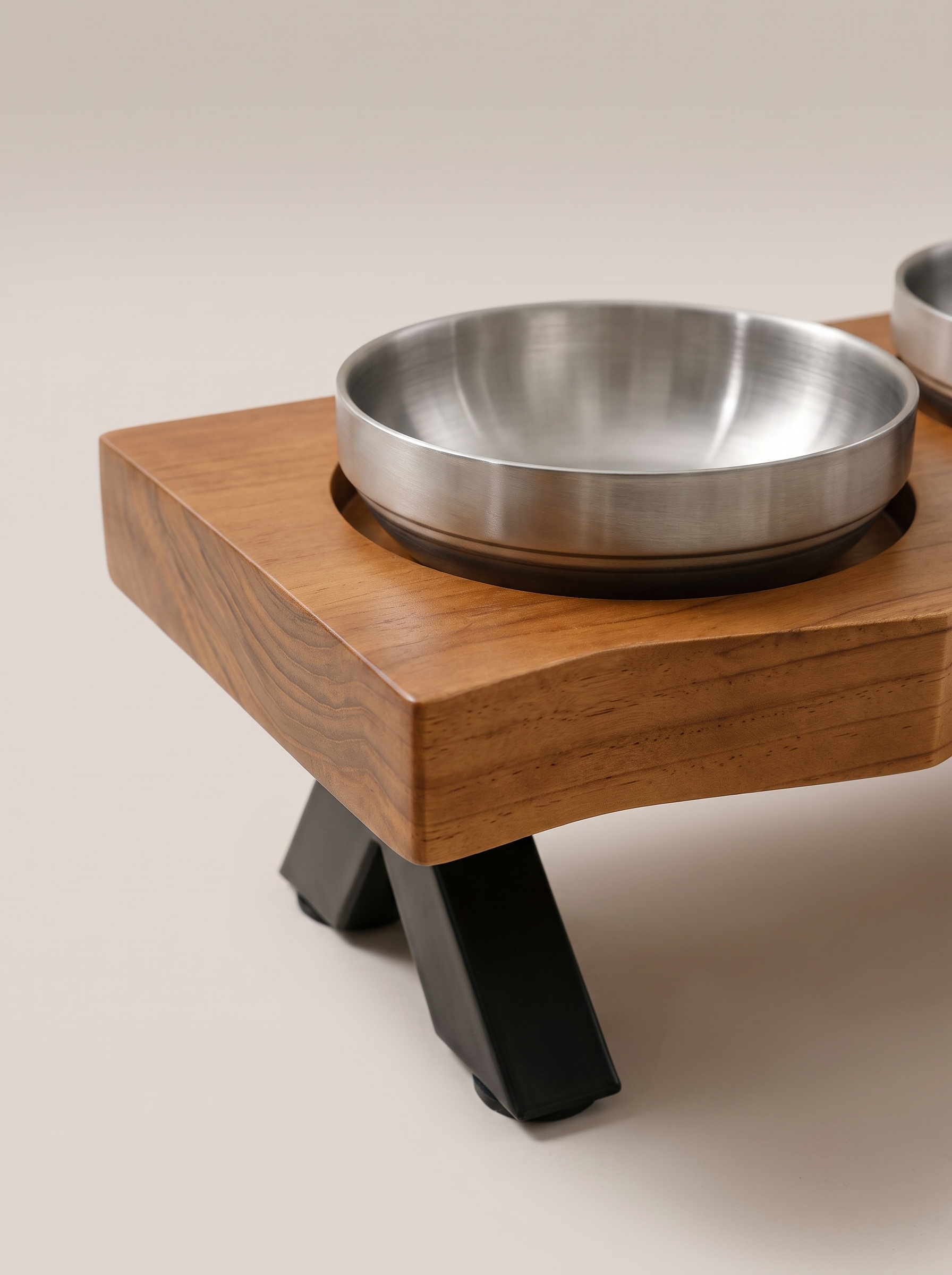 Isle Double Feeding Station